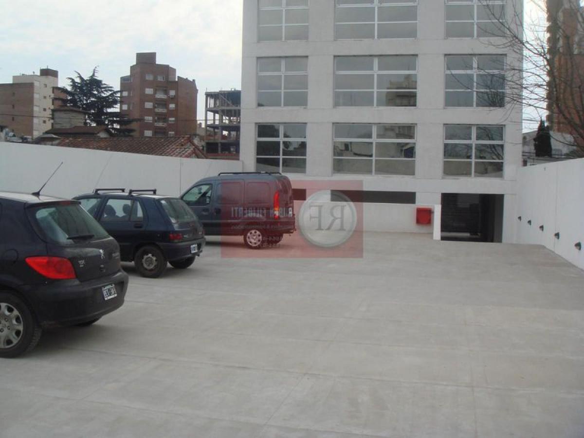 Almacén en San Miguel, Argentina 12 m² No. 109868