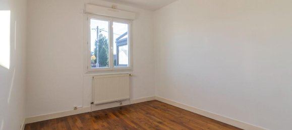 Дом с 3 спальнями в Шабри, Франция № 282674 8