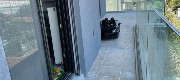 4غرفة عقار تجاري في Athens, Greece رقم 3539 14