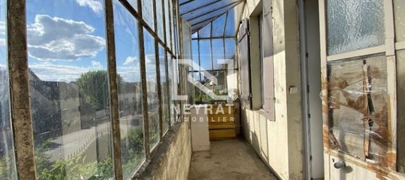 3 bedrooms House in Demigny, France No. 312855 2