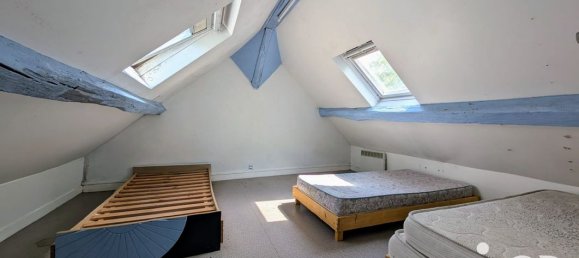 Casa de 5 dormitorios en Domont, France No. 285423 9