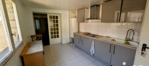 Casa de 5 dormitorios en Domont, France No. 285423 3