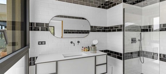 4 bedrooms Villa in La Londe-les-Maures, France No. 303947 11