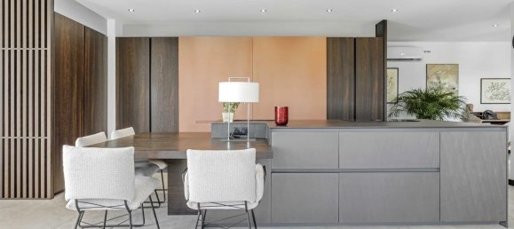 4 bedrooms Villa in La Londe-les-Maures, France No. 303947 4