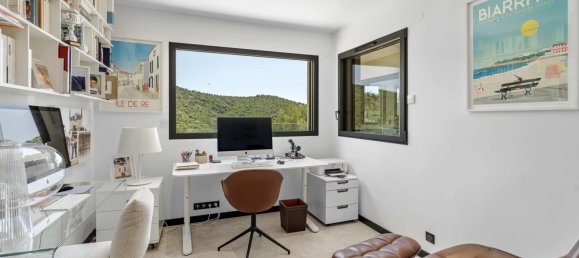 4 bedrooms Villa in La Londe-les-Maures, France No. 303947 7