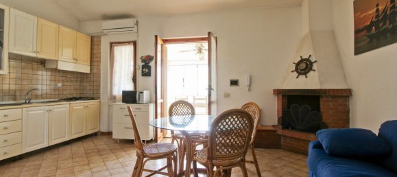 2 bedrooms Villa in Anzio, Italy No. 290955 7