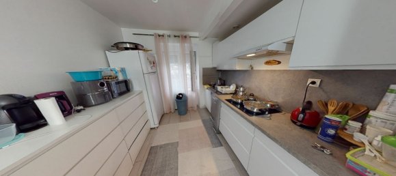 Edificio de 6 dormitorios en Mulhouse, France No. 93956 3