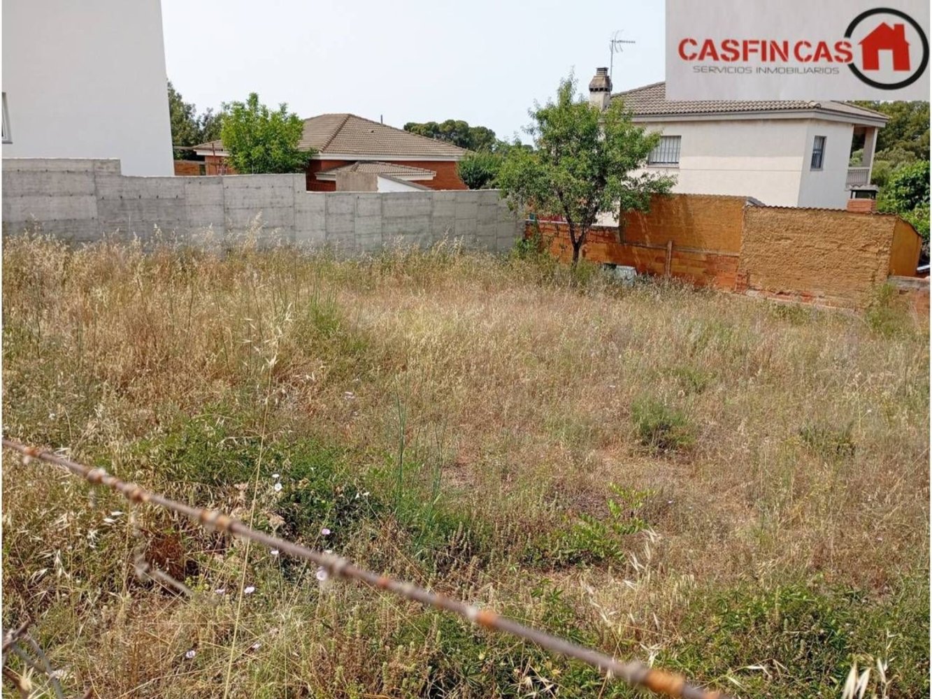 Земельный участок 400м² в Эль-Вендрель, Испания № 251542