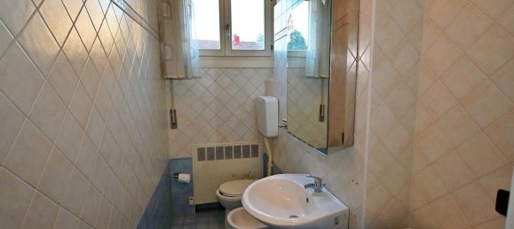 3 غرف نوم شقة في Modena, Italy رقم 353654 8