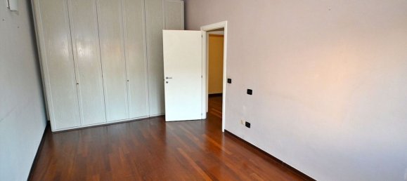 3 غرف نوم شقة في Modena, Italy رقم 353654 7