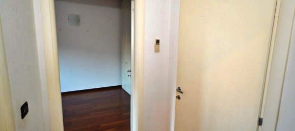 3 غرف نوم شقة في Modena, Italy رقم 353654 12