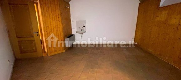 Escritório de 5 divisões em Tortona, Italy N.º 68142 17