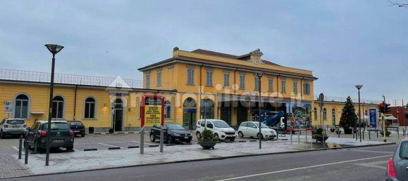 Escritório de 5 divisões em Tortona, Italy N.º 68142 22