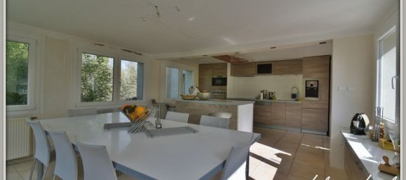 6 bedrooms House in Mareuil-sur-Ourcq, France No. 64658 16