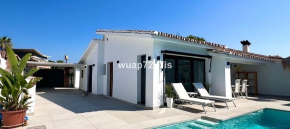 2 bedrooms Villa in Estepona, Spain No. 186077 10
