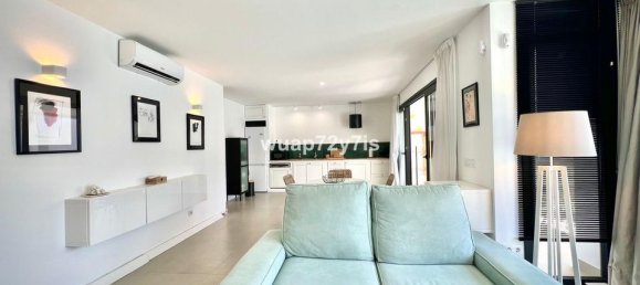 2 bedrooms Villa in Estepona, Spain No. 186077 20
