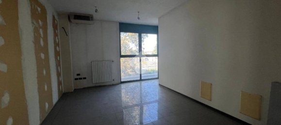 Офис 170м² в Пьянига, Италия № 283130 25