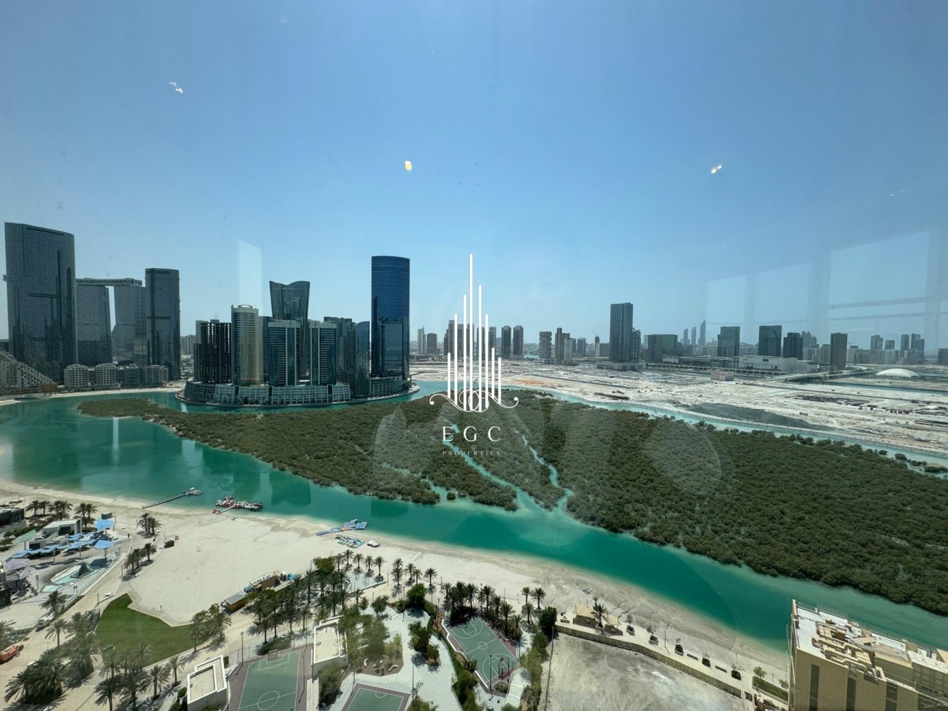 Apartamento de 4 dormitorios en Al Reem Island, UAE No. 40235