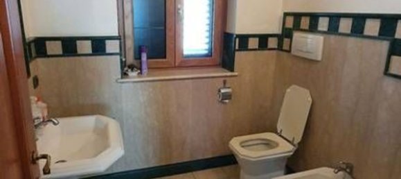 3غرفة شقة في Frosinone, Italy رقم 32418 14