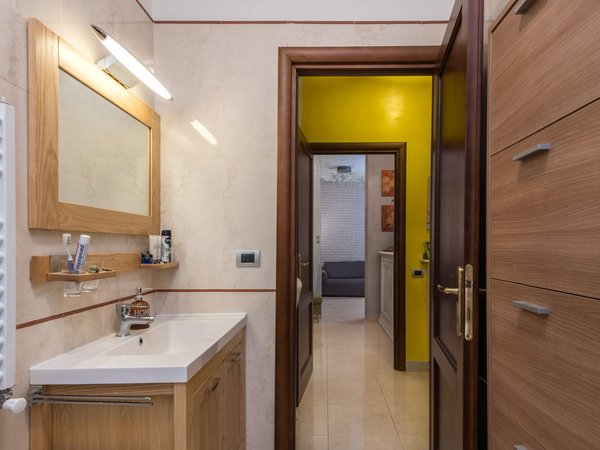 4غرفة شقة في Marino, Italy رقم 20803