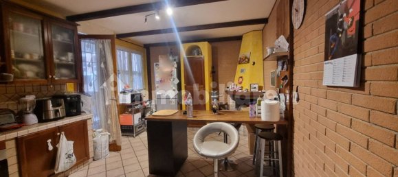 3 bedrooms Apartment in Pomezia, Italy No. 171457 10