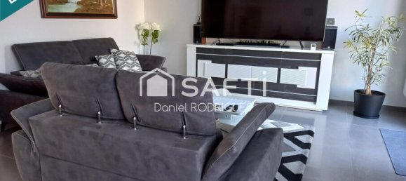 3 Schlafzimmer Haus in Ozoir-la-Ferriere, France, Nr. 336401 3