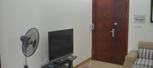 Apartamento de 3 dormitorios en Cau Giay, Vietnam No. 2573 2