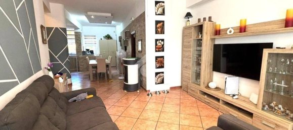 2 chambres Appartement à Bagheria, Italy No. 264370 2