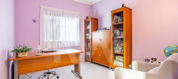 3 bedrooms House in Mexilhoeira Grande, Portugal No. 85257 9