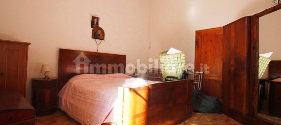 2 bedrooms Apartment in Vinci, Italy No. 137470 4