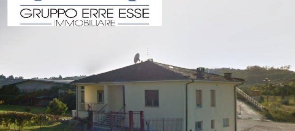 3 Schlafzimmer Villa in Narzole, Italy, Nr. 281909 2