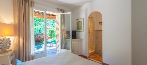 6 bedrooms Villa in Le Plan-de-la-Tour, France No. 912 23