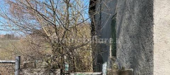 3 bedrooms House in Zocca, Italy No. 12665 6