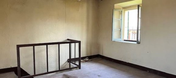 3 bedrooms House in Zocca, Italy No. 12665 12