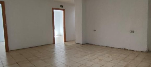 4 bedrooms Apartment in Zaragoza, Spain No. 191500 21