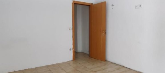 4 bedrooms Apartment in Zaragoza, Spain No. 191500 27