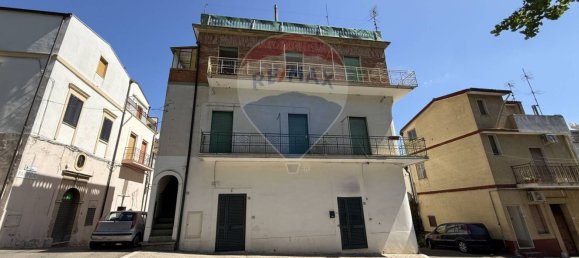 Apartamento de 6 dormitorios en Salandra, Italy No. 337782 7