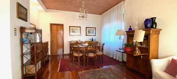 6 غرف نوم شقة في Padua, Italy رقم 352378 3