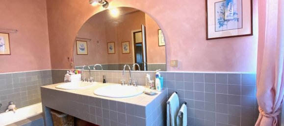 6 غرف نوم شقة في Padua, Italy رقم 352378 11