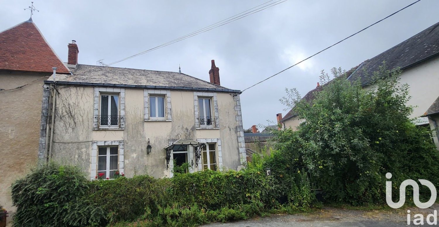 3 rooms House in Rivarennes, France No. 251842