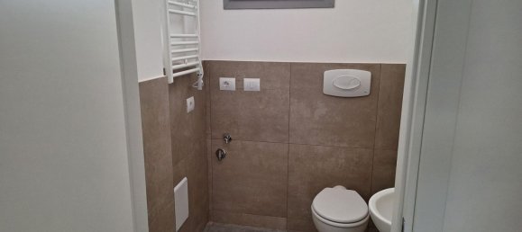 Apartamento T2 em Fano, Italy N.º 364115 11