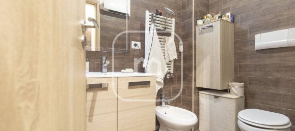 3 bedrooms House in San Cesareo, Italy No. 375286 10