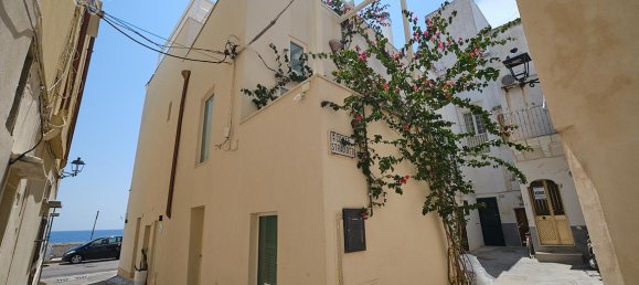 5 rooms House in Gallipoli, Italy No. 228193 19