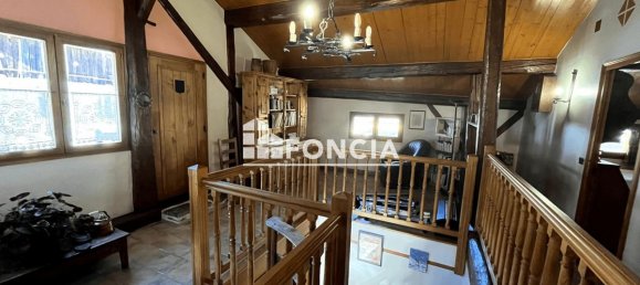 Casa de 3 dormitorios en Les Allues, France No. 204536 2