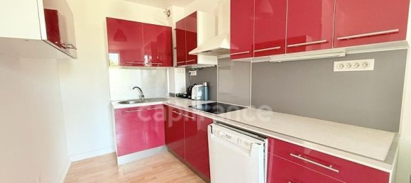 Квартира с 2 спальнями в Понтуаз, Франция № 291273 2