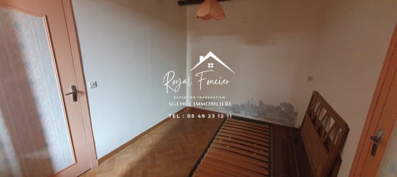 Casa de 3 dormitorios en Saint-Flovier, France No. 89731 7