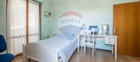 Квартира с 7 комнатами в Пескара, Италия № 130057 18