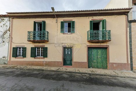 4 chambres Maison à Ponta Delgada, Portugal No. 44300