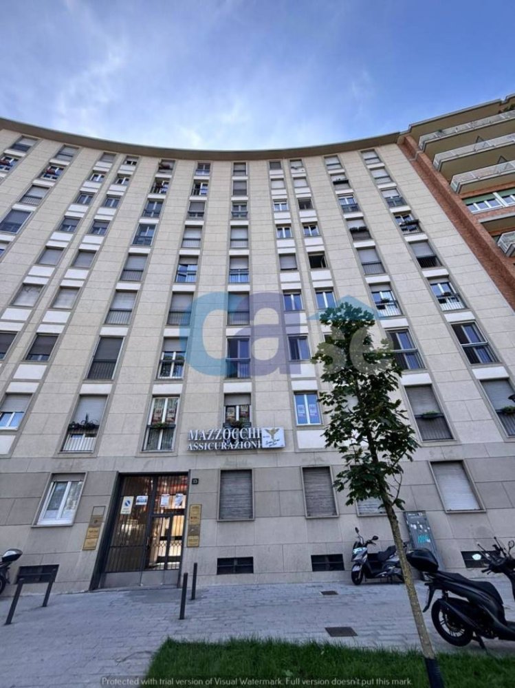 2 bedrooms Apartment in Milan, Italy No. 371041