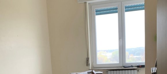 Apartamento de 4 divisões em Solaro, Italy N.º 61029 7